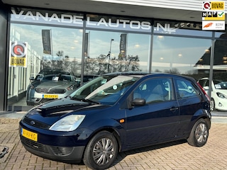 Ford Fiesta 1.3 Style Stuutbekr. NAP NL-Auto Nieuwe APK!