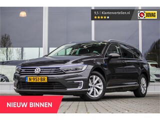 Volkswagen Passat Variant 1.4 TSI GTE Highline | Pano | Trekhaak | Stoelverwar.