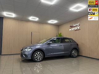 Volkswagen Polo 1.0 TSI Life * Carplay / LM Velgen / LED / Parkeersensoren / NL Auto *