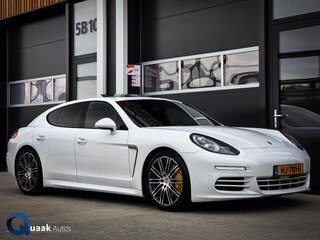 Porsche Panamera S 3.0 E-Hybrid | SPORTCHRONO | PANO | LUCHTVERING | CARPLAY | CAMERA