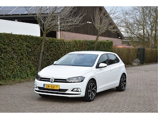 Volkswagen Polo 96 PK TSI Navi Carplay NAP Comfortline
