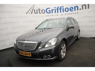 Mercedes-Benz Estate 200 CGI Elegance keurige station met trekhaak