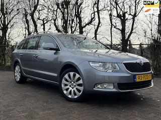 Skoda Superb Combi 1.8 TSI Elegance DSG Xenon Stoelverw.