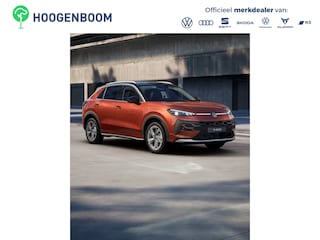 Volkswagen T-Roc Style First Edition | 'App-Connect' draadloze smartphone integratie | 30,5 cm display met 2D en 3D weergave | Achterklep, elektrisch, met sensorgestuurde opening (Easy Open)