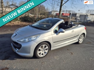 Peugeot 207 CC 1.6 VTi MET GOED WERKEND DAK KOOPJE HOOR