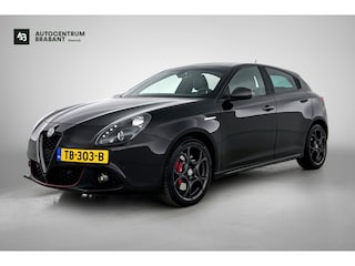 Alfa Romeo Giulietta 1.4 Turbo MultiAir Super(NL-auto, Perfect OnderH, Carplay, Navi, Leer, Parkeersensoren, Climate Con, Etc)