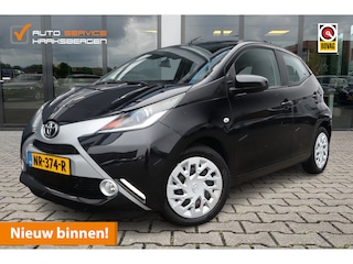 Toyota Aygo 1.0 VVT-i x-wave | Camera | Navi | Elektrische Ramen |
