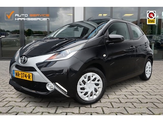 Toyota Aygo 1.0 VVT-i x-wave | Camera | Navi | Elektrische Ramen |