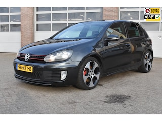 Volkswagen Golf 2.0 GTI