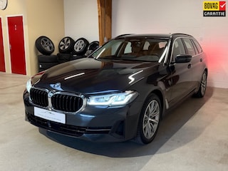 BMW 5-serie Touring 530e Sportline - Trekhaak - Adaptief - Leder - Camera