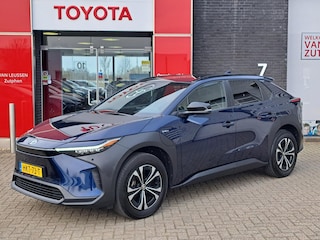Toyota bZ4X Dynamic 71 kWh 360-CAMERA STUUR- & STOELVERWARMING ELEK. ACHTERKLEP ANDROID & APPLE