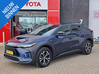 Toyota bZ4X Dynamic 71 kWh 360-CAMERA STUUR- & STOELVERWARMING ELEK. ACHTERKLEP ANDROID & APPLE
