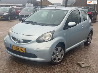 Toyota Aygo 1.0-12V AIRCO APK 129DKM