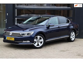 Volkswagen Passat 1.4 TSI ACT Connected Series Plus | NAP | Cruise | Stoelverwarming | Clima | Apple Carplay | Trekhaak | Navi |