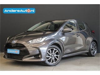 Toyota Yaris 1.5 Hybrid Dynamic |dealer onderhouden|stoelverwarming|navigatie|keyless|camera|