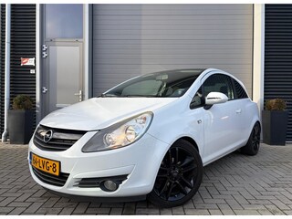 Opel Corsa 1.4-16V Color Edition/Prachtige auto/Lichtmetaal/Multimedia/NAP/Airco/