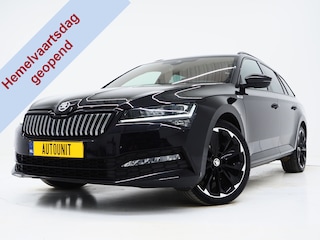Skoda Superb Combi 1.4 TSI iV Sportline | Sportstoelen | Adaptive Cruise | Trekhaak | Keyless | Camera | Memory | Sfeerlicht