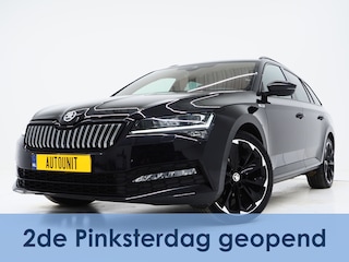 Skoda Superb Combi 1.4 TSI iV Sportline | Sportstoelen | Adaptive Cruise | Trekhaak | Keyless | Camera | Memory | Sfeerlicht