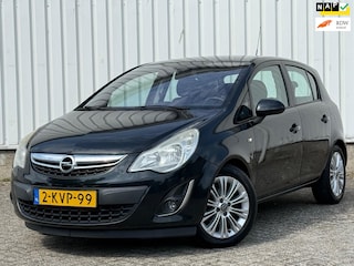 Opel Corsa 1.4-16V Cosmo StoelVerwarming,StuurVerwarming,Climate,Navi,Cruise,PDC,N.A.P!Apk tot 30-07-2026!