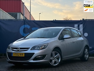 Opel Astra 1.4 Turbo Berlin 2e Eigenaar,Trekhaak,Navi,Climate,Cruise,PDC,LMV,N.A.P!Apk tot 21-11-2026!