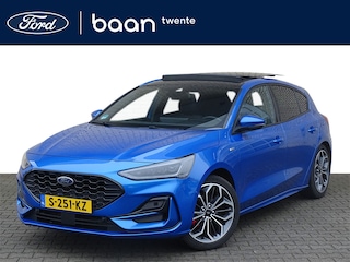 Ford Focus 1.0 EcoBoost Hybrid ST Line X| Winter Pack | Driver Ass pack | Panorama dak | Camera