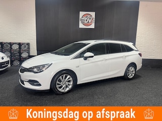 Opel Astra Sports Tourer 1.4 Business Elegance LEES BESCHRIJVING!! LED CAR PLAY PDC AUTOMAAT