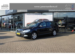 Skoda Octavia Combi 1.2 TSI Active ,Trekhaak, Navi, Cruise, Stoelverwarming, Clima, Bluetooth