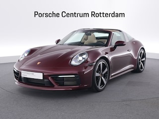 Porsche 911 Targa 4S Heritage Edition