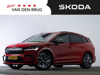 Skoda Enyaq iV 80 204pk Sportline | SOH 89% | Trekhaak | Panoramadak | Warmtepomp | 360gr. Camera | Stoelverwarming voor en achter |