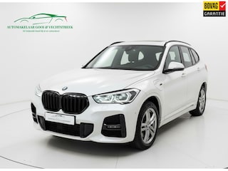 BMW X1 XDrive25e High Exec. M-Sport - Panorama - HuD - Camera - Keyless