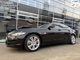 Jaguar XE 2.0t AWD Portfolio