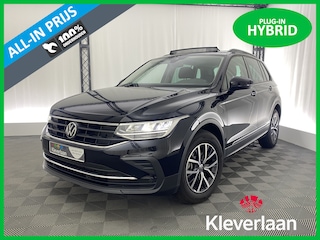 Volkswagen Tiguan 1.4 PHEV Life Edition Automaat | Pano dak | Elek. Trekhaak | Navi | ACC | P. Sensoren |