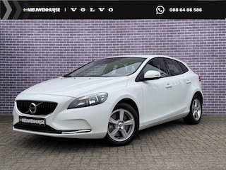 Volvo V40 2.0 D2 Kinetic | Automaat | Climate Control | Parkeersensoren | Navigatie | LM-velgen | Business Pack Connect | High Performance Audio