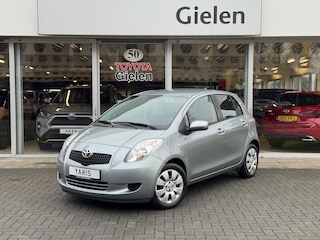 Toyota Yaris 1.3 VVT-I Automaat Sol | Airco, Centrale deurvergrendeling, Elektrische ramen, Unieke KM Stand!
