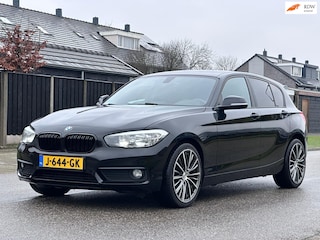 BMW 116i Centennial Executive 5DR*Navigatie*Cruise*Stoelverwarming*Clima*Parkeersensoren*