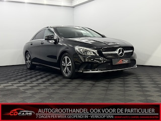 Mercedes-Benz CLA 180 Ambition Camera, Navi, Keyless start, Cruise control, A start stop, Half leder, Lichtmetalen velgen