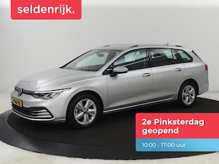Volkswagen Golf 1.0 TSI Life | Trekhaak | Camera | Adaptive cruise | Sfeerverlichting | Carplay | Navigatie | Parkeerhulp | Climate control | Bluetooth