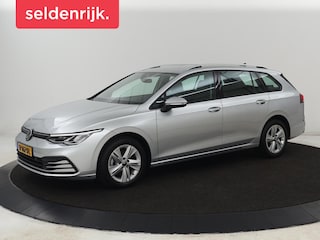 Volkswagen Golf 1.0 TSI Life | Trekhaak | Camera | Adaptive cruise | Sfeerverlichting | Carplay | Navigatie | Parkeerhulp | Climate control | Bluetooth
