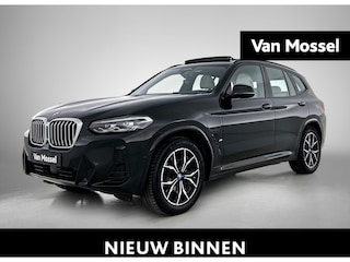 BMW X3 xDrive30e | PANORAMADAK | ACHTERUITRIJCAMERA | STOELVERWARMING | HEAD-UP | LEDEREN BEKLEDING | ELEKTRISCHE KOFFERKLEP |