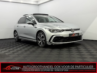 Volkswagen Golf 1.5 TSI R-Line Panoramadak, Harman/Kardon, Camera, Navi, Keyless start, Sfeerverlichting, Lichtmetalen velgen