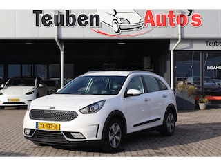 Kia Niro 1.6 GDi DynamicLine Navigatie, Cruise control, Camera, Trekhaak, Lichtmetalen wielen
