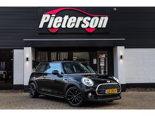 Mini Cooper 1.5 Business NAP CRUISE XENON NAVI AUTOMAAT