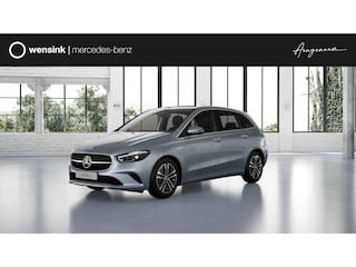 Mercedes-Benz B-klasse 180 Business Solution Luxury Line | Achteruitrijcamera | Panoramaschuifdak | Trekhaak | MULTIBEAM LED |