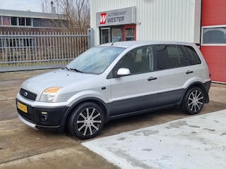 Ford Fusion 1.6-16V Crossroad