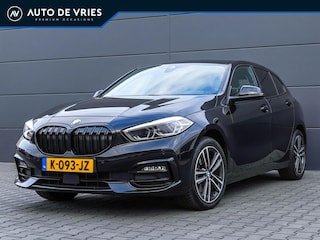 BMW 118i Automaat Executive Sport Edition | Full LED | Carplay | Sportstoelen | Privacy glass
