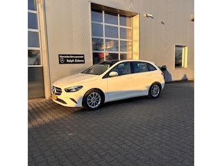 Mercedes-Benz B-klasse 180 Bus. Sol. Plus