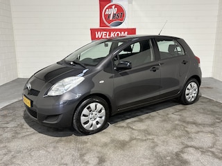 Toyota Yaris 1.3 VVTi Comfort, Airco, Parkeersensoren achter, In hoogte verstelbare bestuurdersstoel, Boekjes, NL auto, Prijs incl. 3 maanden garantie apk en beurt
