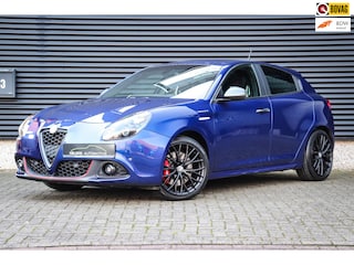 Alfa Romeo Giulietta 1.750 Turbo Veloce | Clima | Cruise | Sportstoelen | PDC | Stoelverw. | Metalic | Zeer mooi! |
