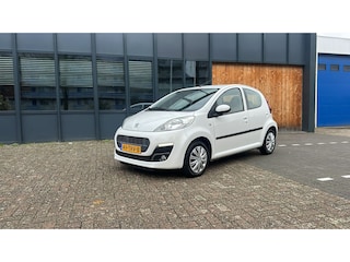 Peugeot 107 1.0 Active airco, 5 deurs