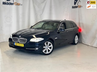 BMW 5-serie Touring 525d High Executive|PARK SENS|STOELVERW|CRUISE|TREKHAAK|